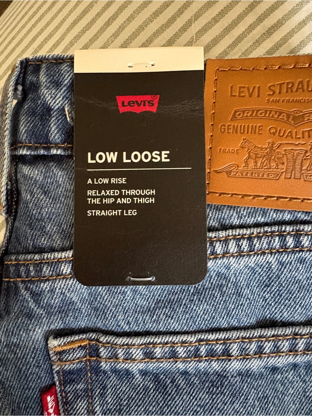 Levi's Low Loose Men's Jeans in Blue Denim with Tan Leather Patch